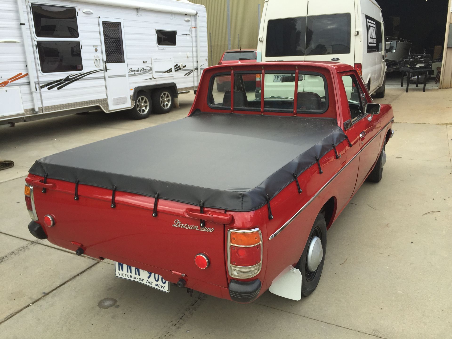 Datsun 1200 ute tarp