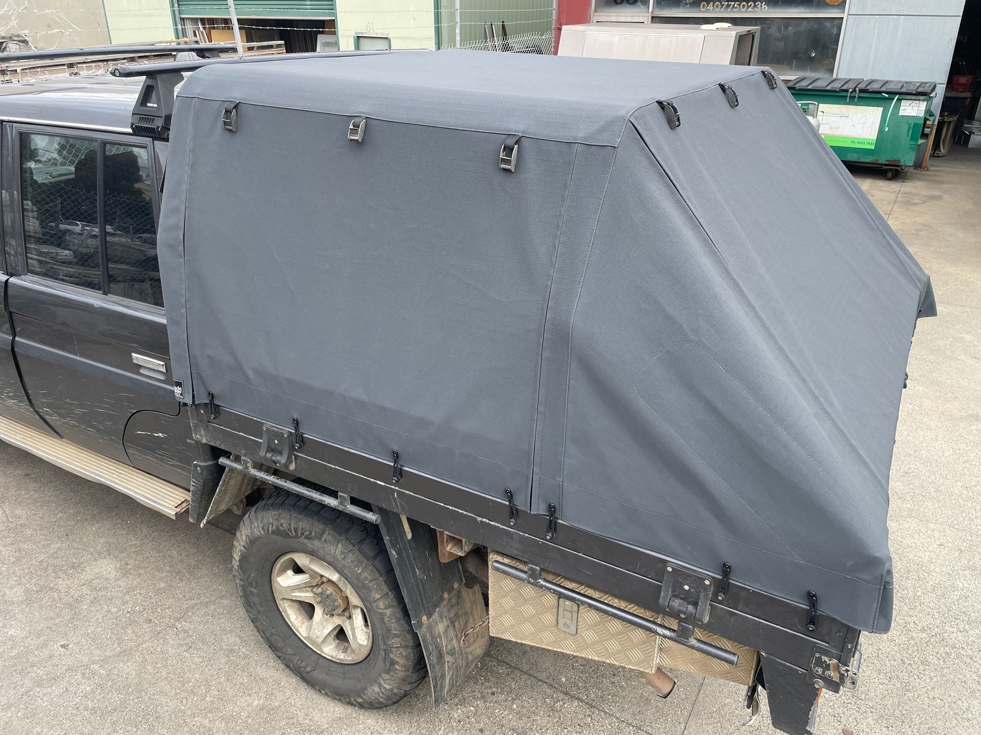Fastback canvas ute canopy