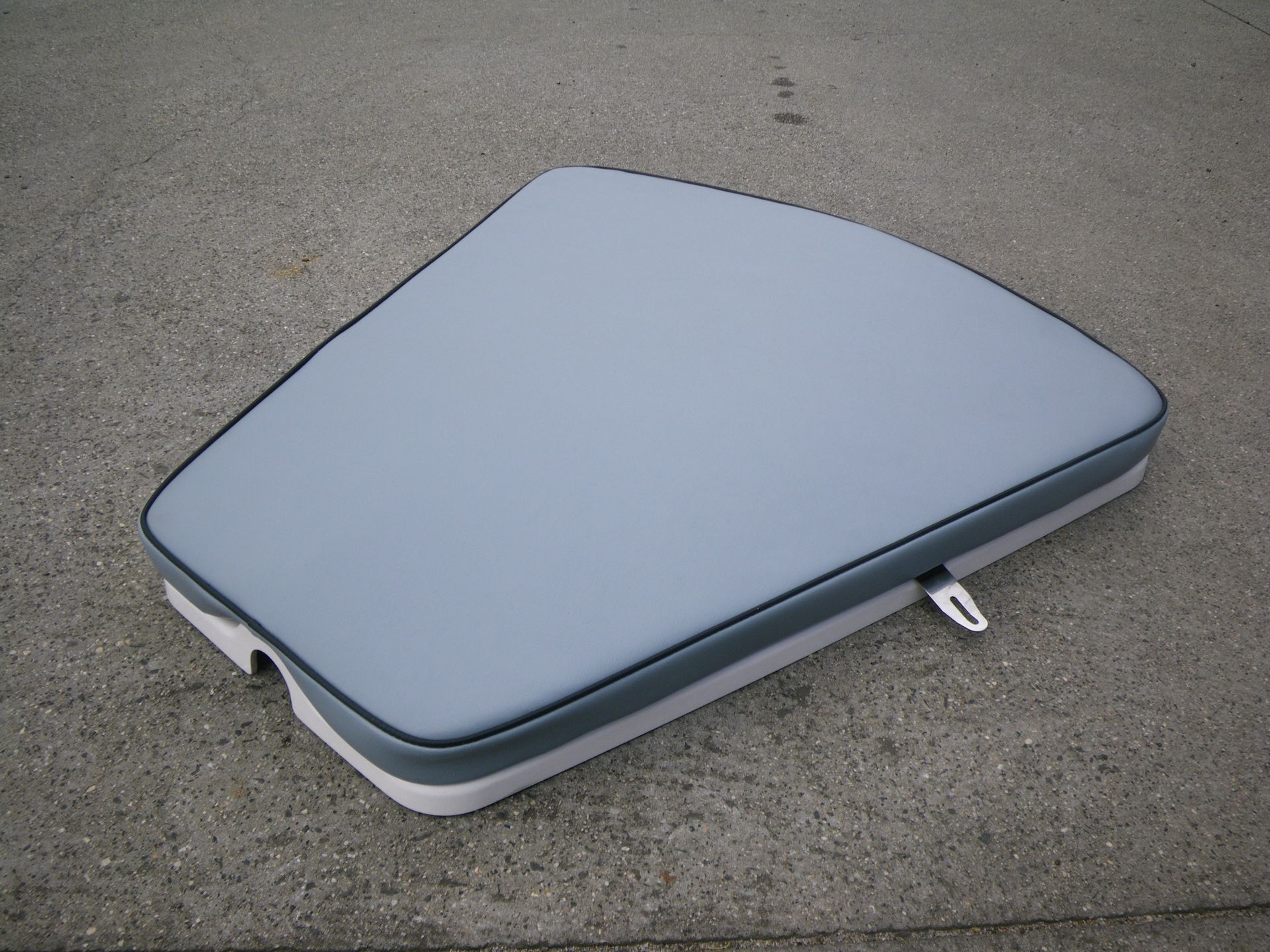 Hatch padded cushion