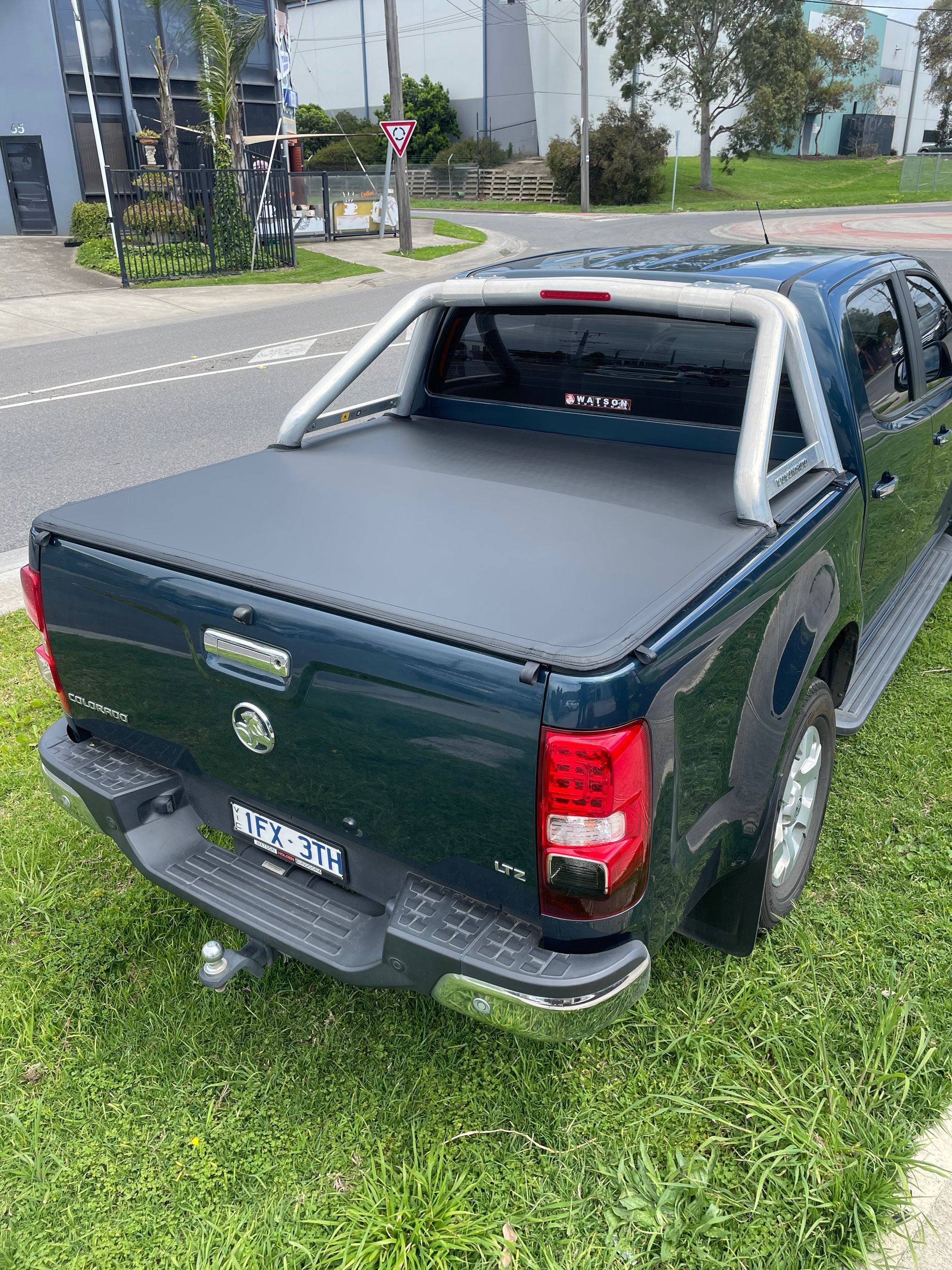 Holden Colorado push on style tarp