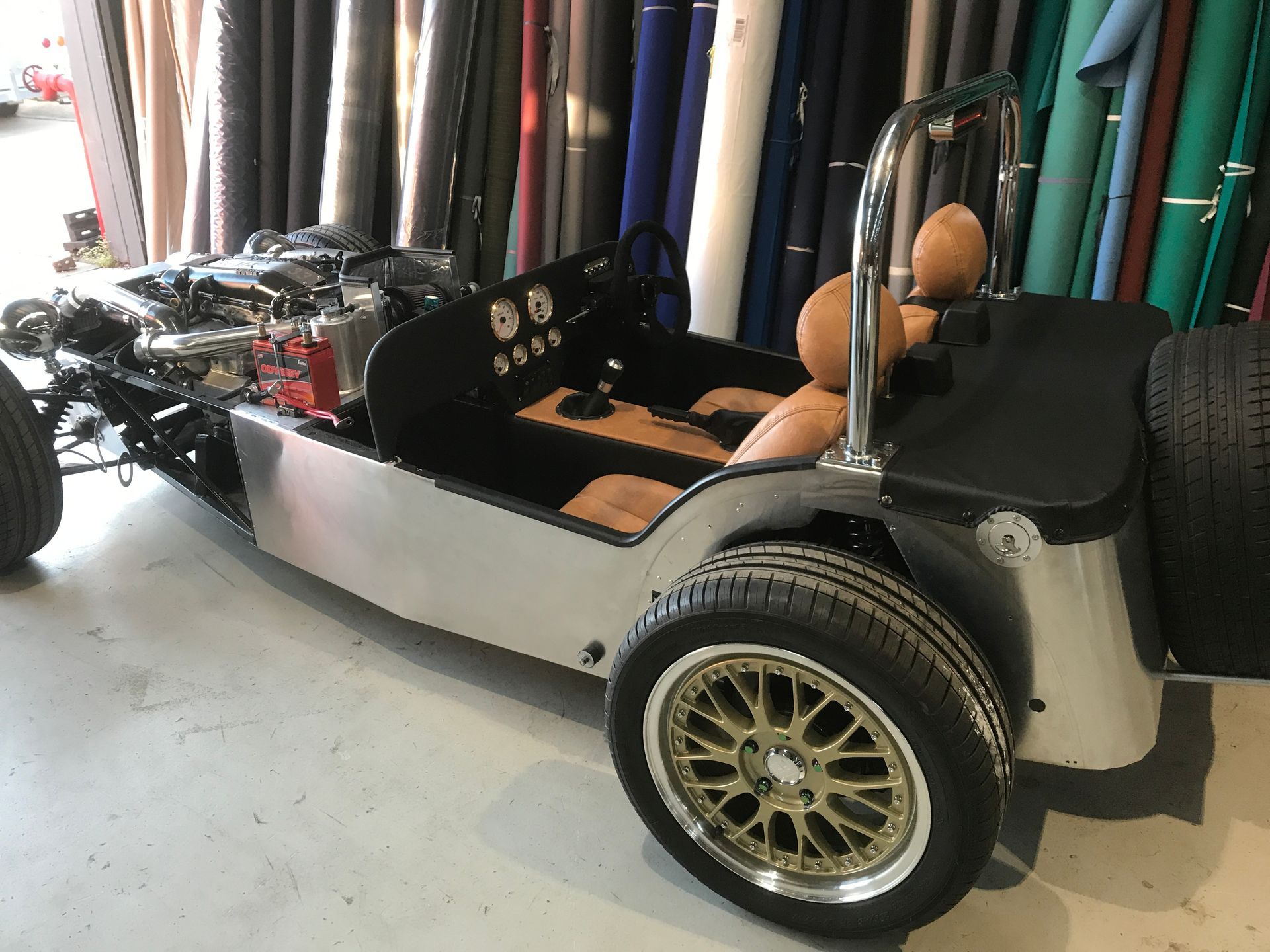 Kit sportscar interior and boot tonneau