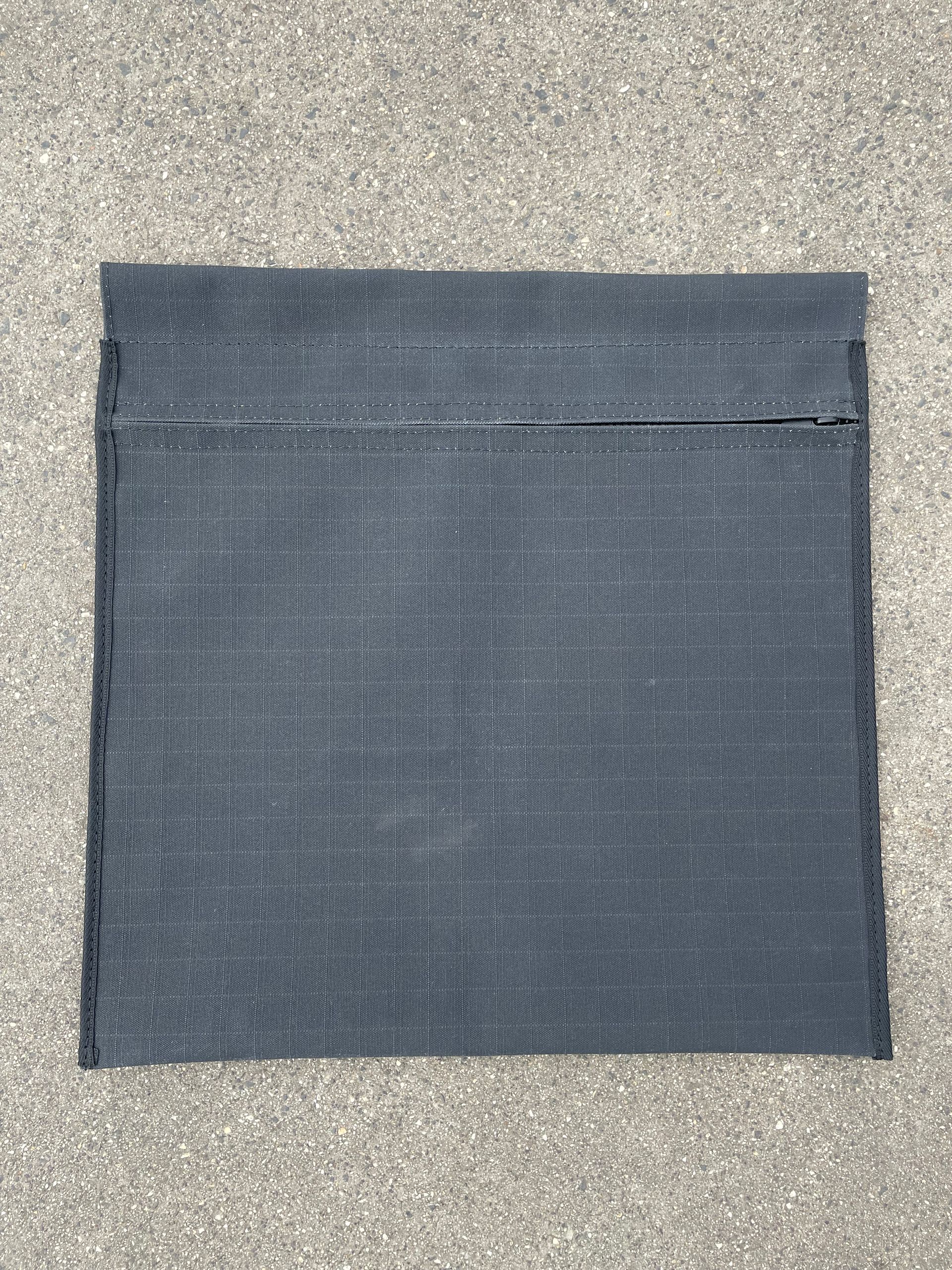 Martial arts kickboxing stone bag