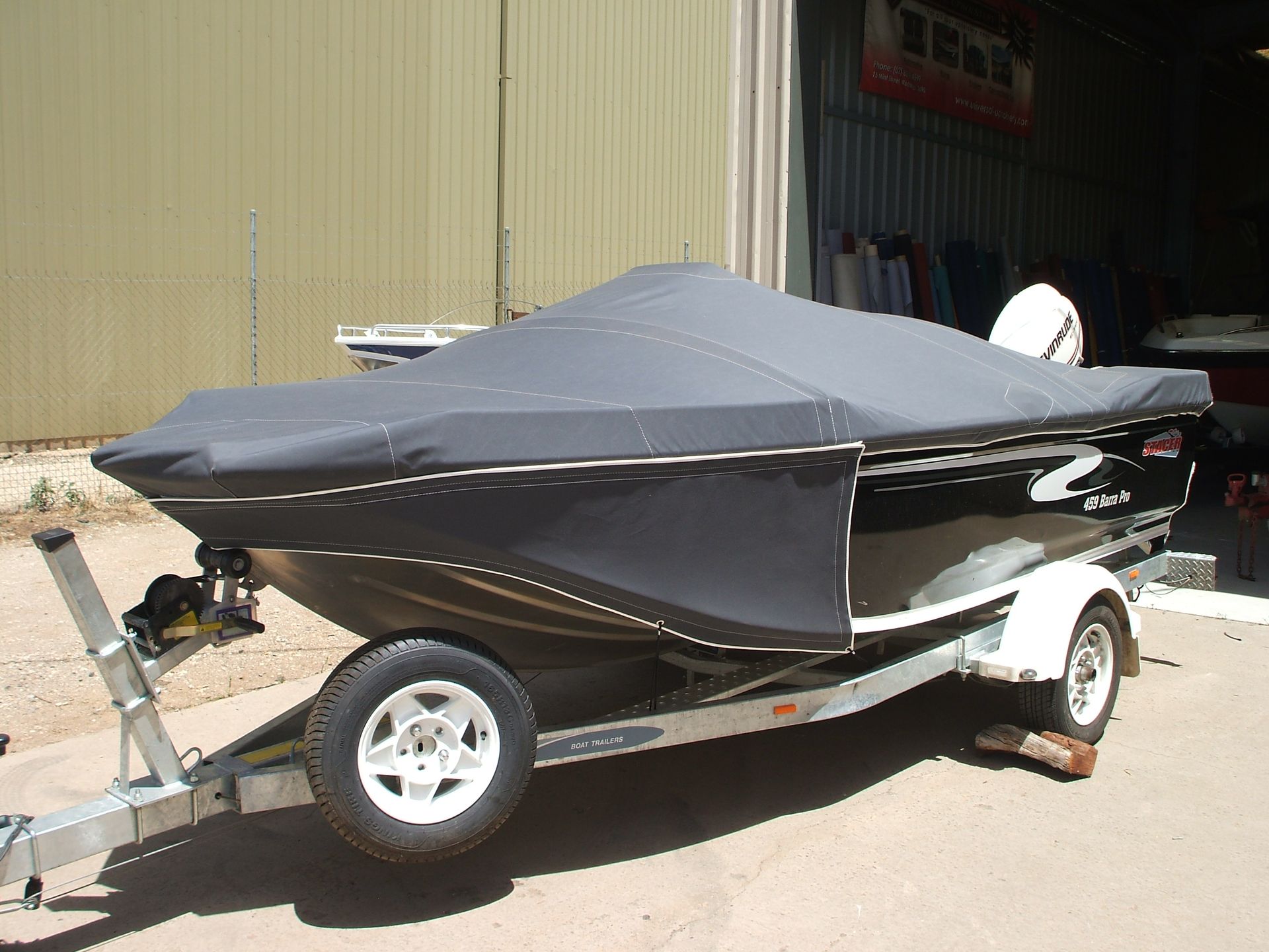 Stacer 459 Barra Pro bag cover with half bra