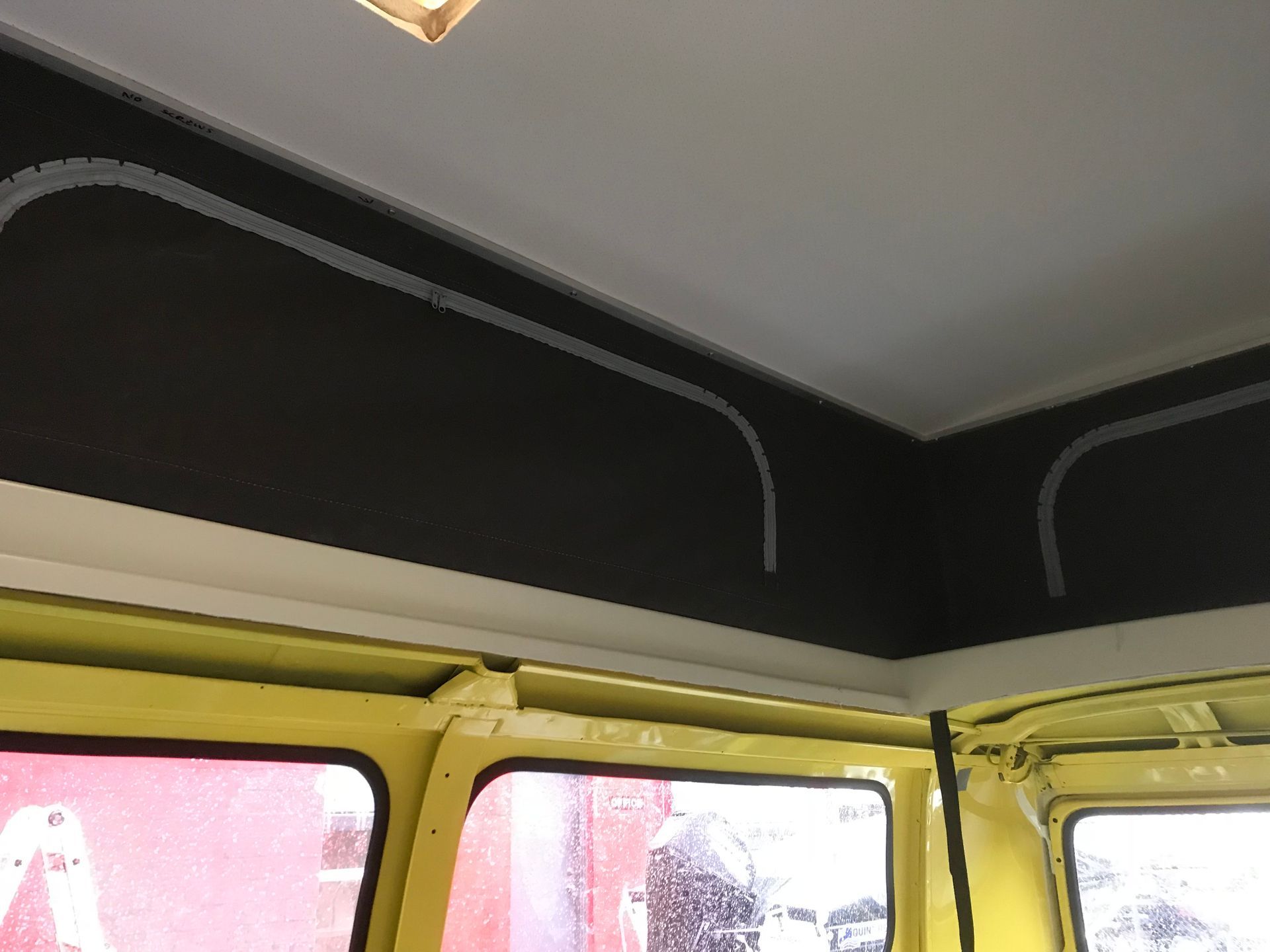 Volkswagen Kombi pop top canvas zip open mesh