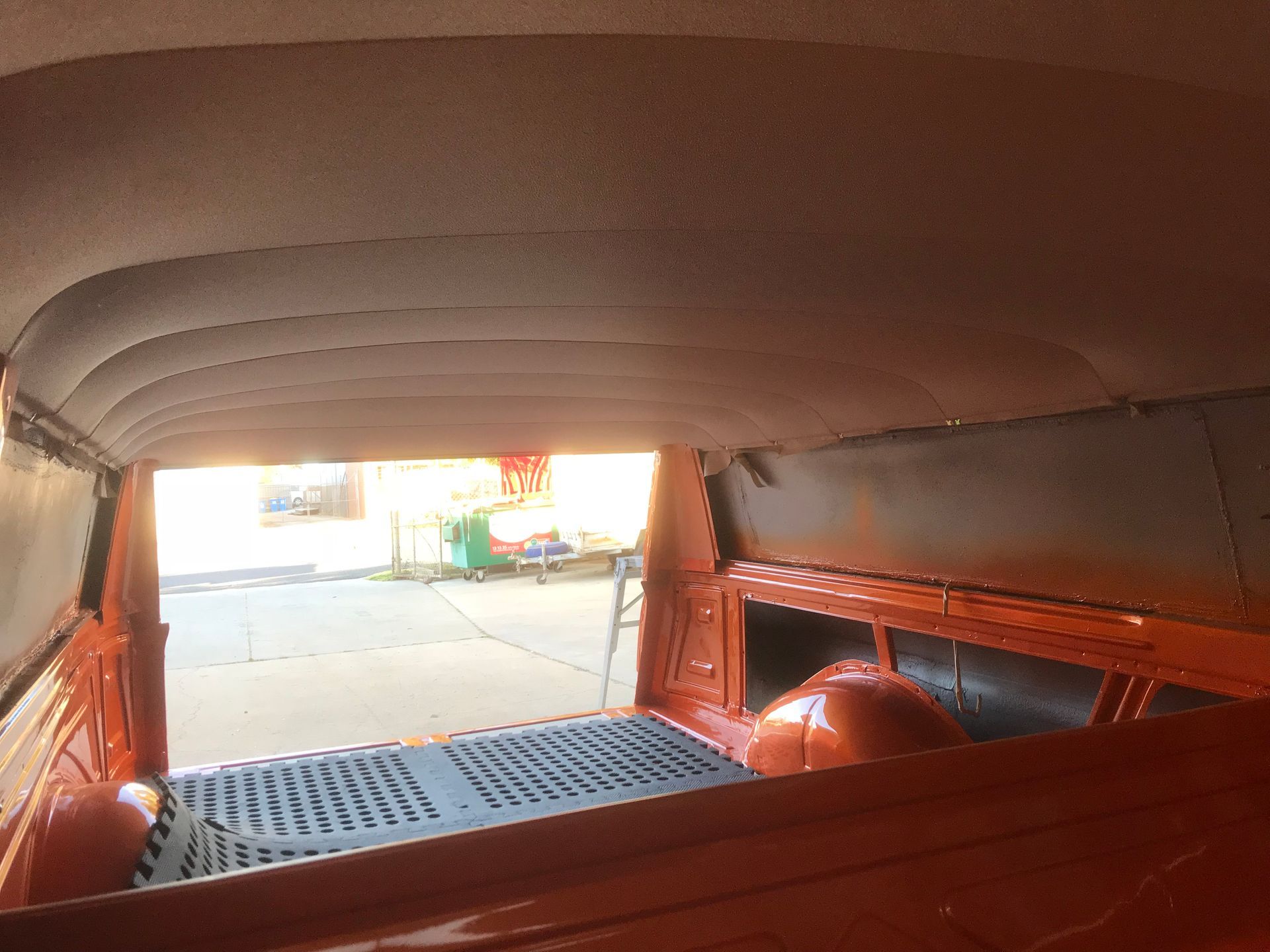 XM wagon ribbed headlining