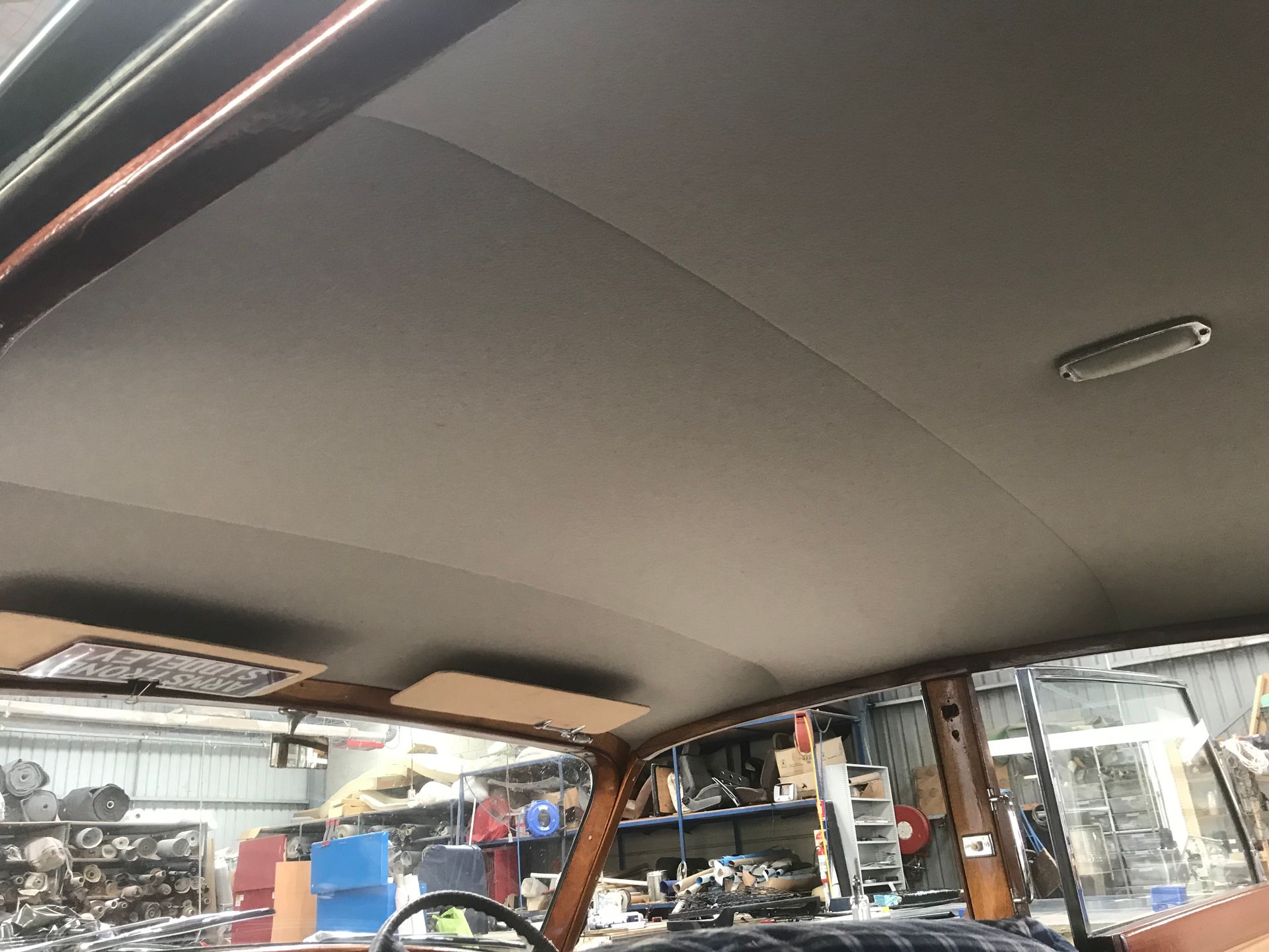 XM wagon rooflining front