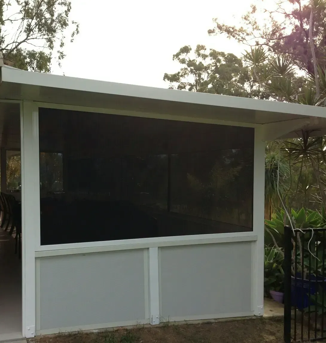 White Screened-in Porch With a Flat Roof — Advantage Screen And Blinds Rockhampton in Rockhampton, QLD
