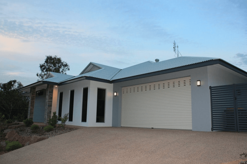Colour Range Garage Doors — Darwin Roller Door Services In Tivendale NT