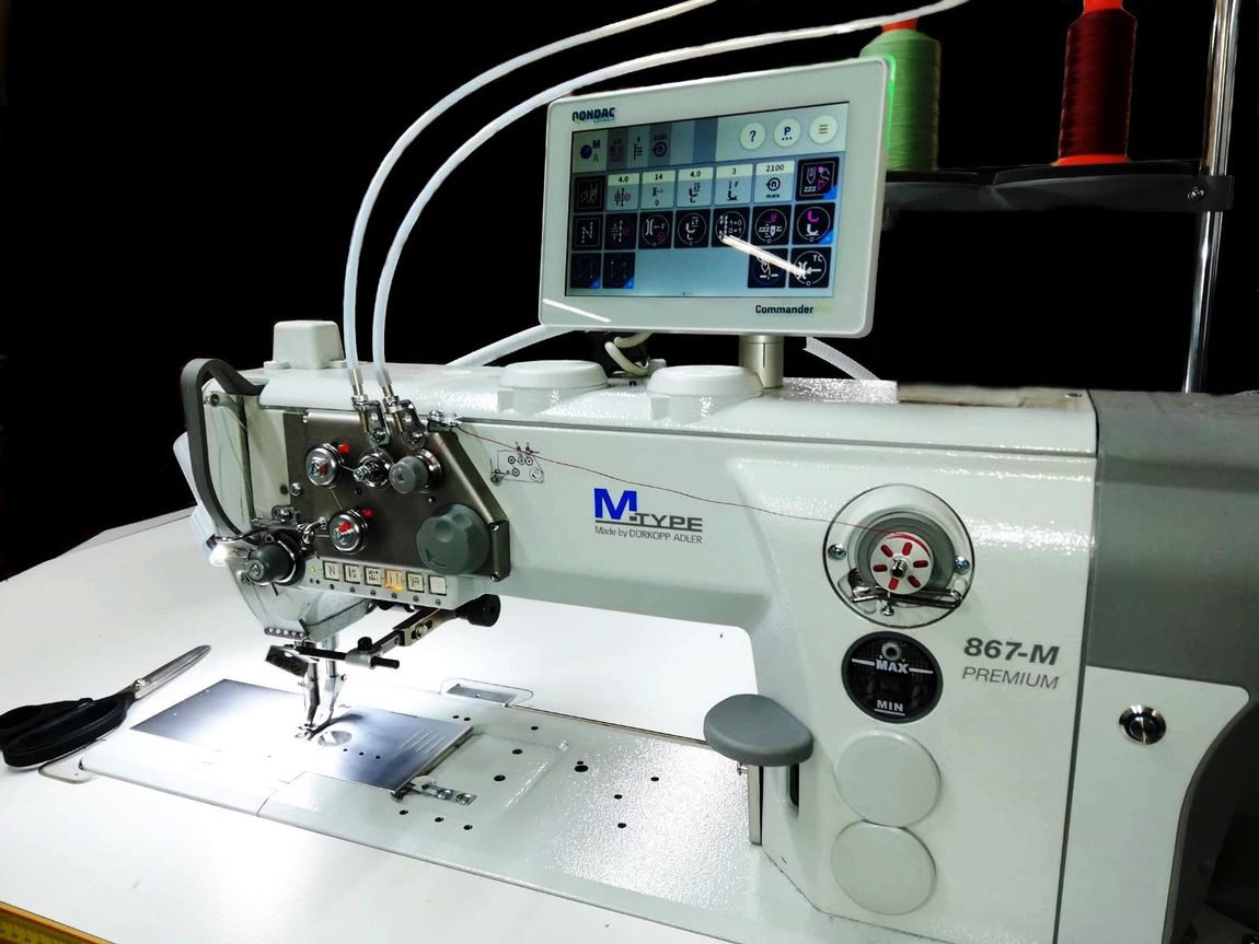 DURKOPP ADLER 867 PREMIUM CON PANNELLO TOUCH SCREEN DURKOPP ADLER 867 PREMIUM CON PANNELLO TOUCH SCREEN