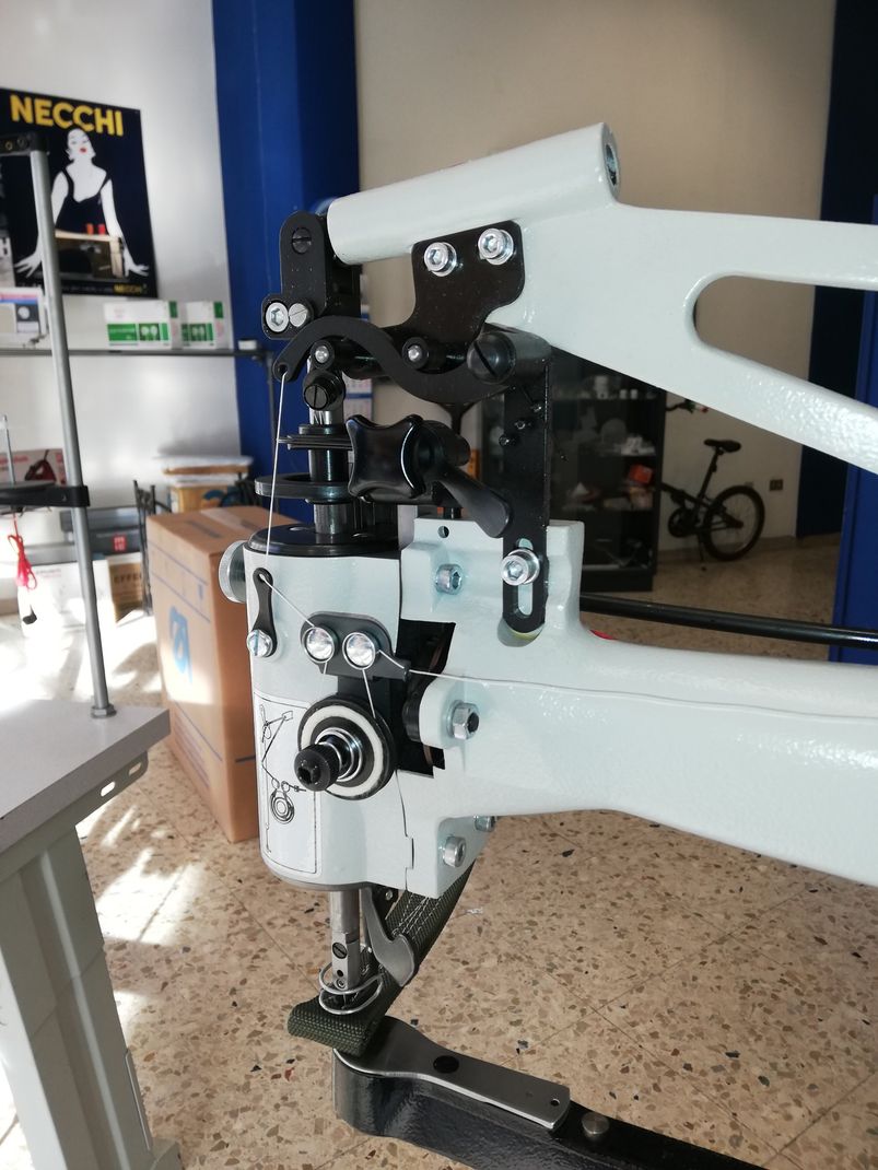 CLAES 8346 MACCHINA PER CALZOLAIO