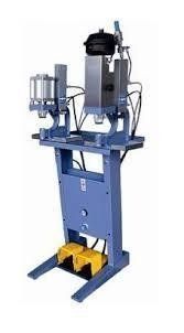 APPLICATORE PNEUMATICO PER MINUTERIA