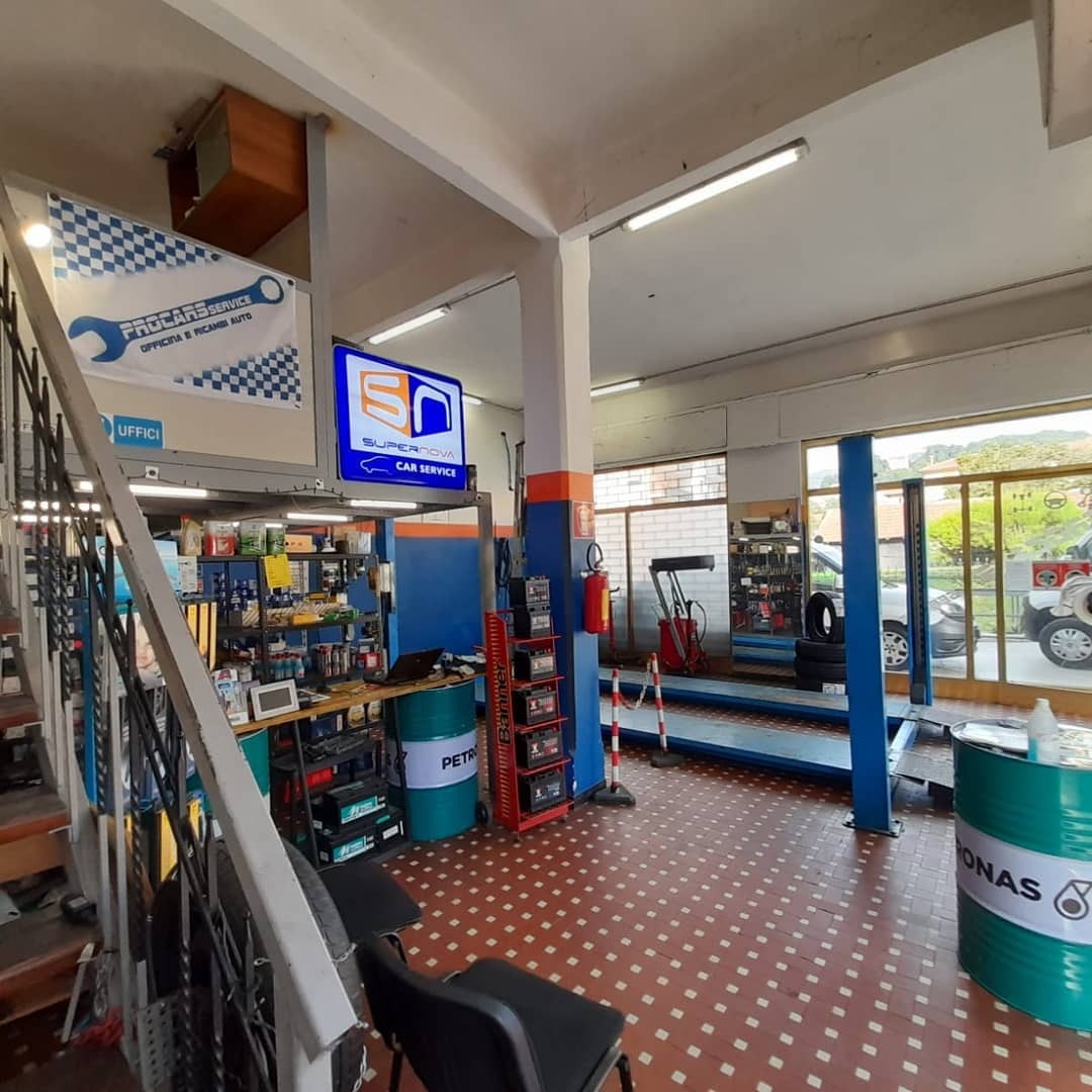 officina meccanica Procars Service a Genova Pontedecimo
