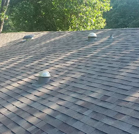 roof with new shingles