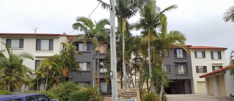 Acrylic Rendering Texture Coating 1 — Rendering Contractor in Mount Mellum, QLD