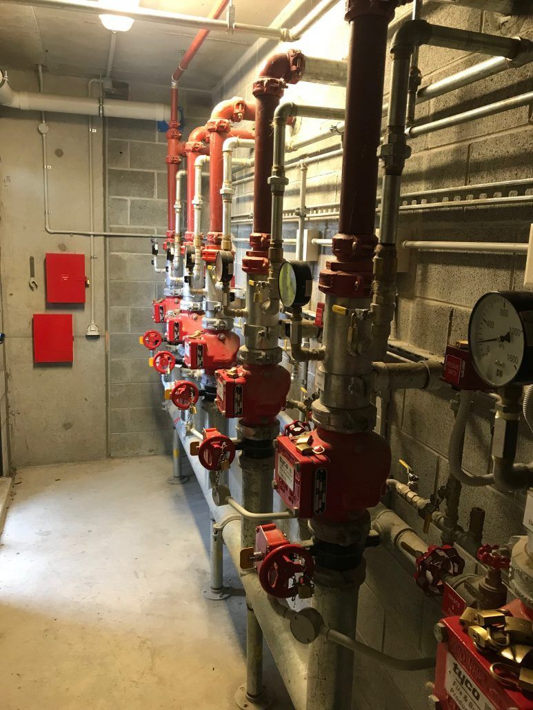 A room filled with lots of pipes and valves