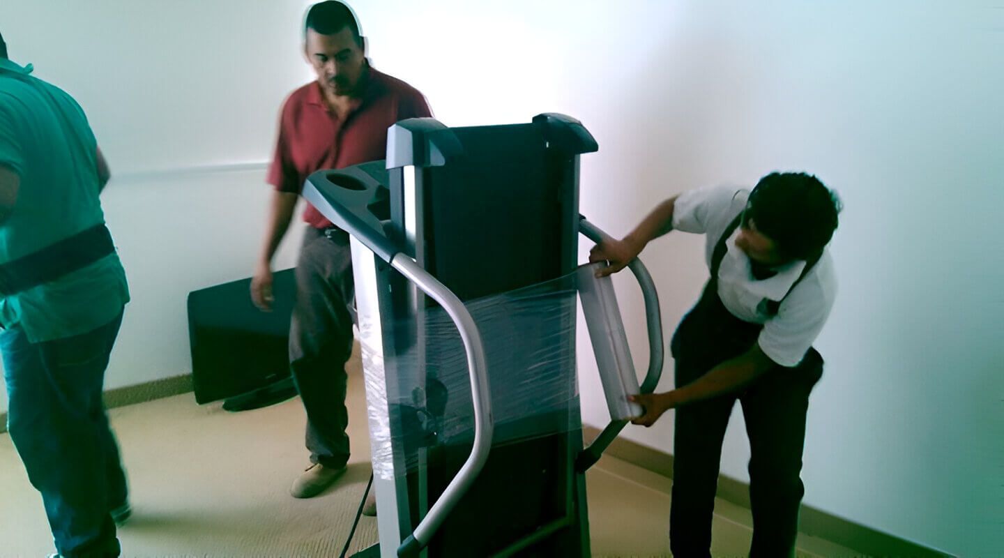 ​FLETES Y MUDANZAS SILLAS ROJAS - Mudanzas económicas