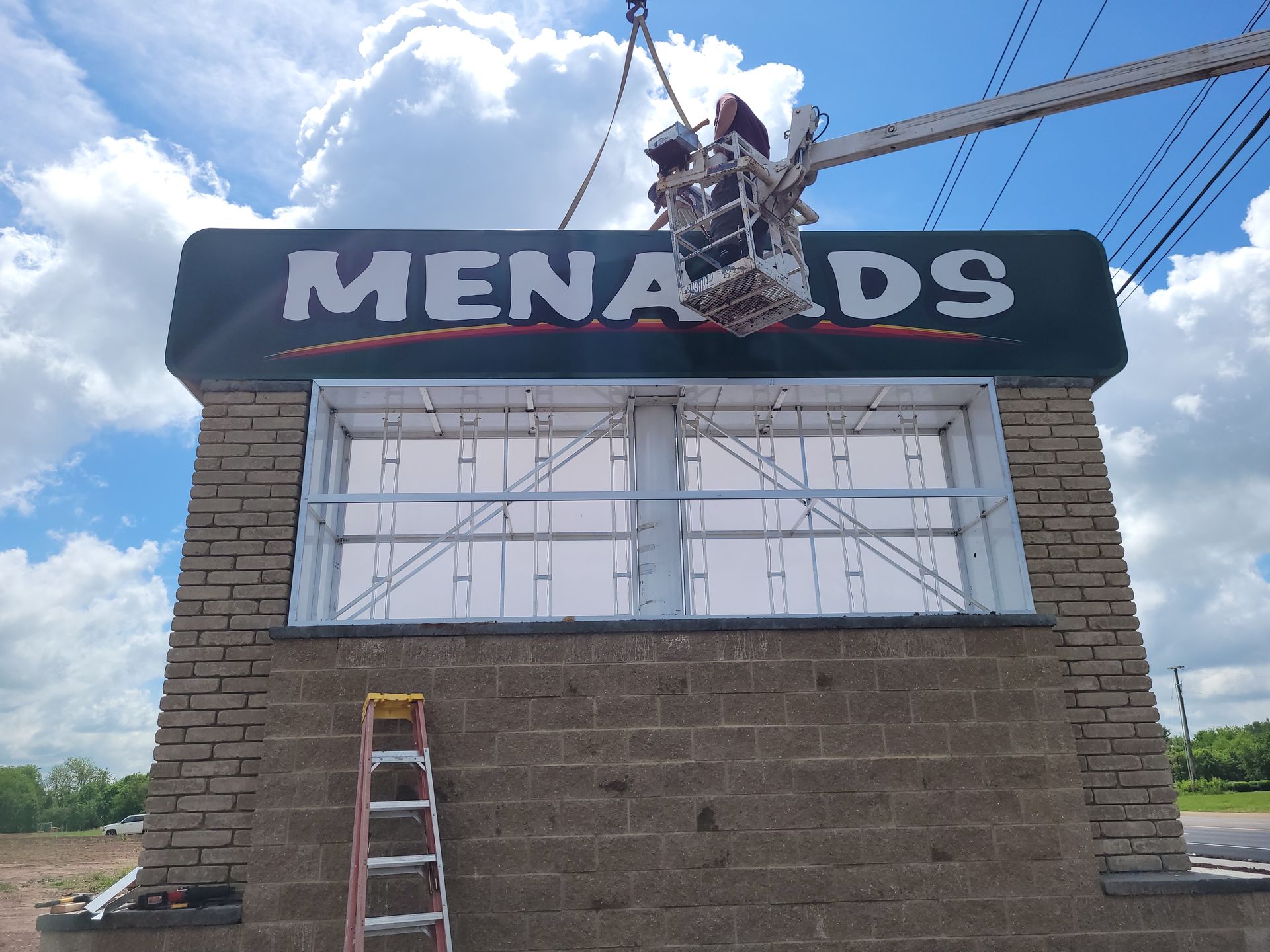 Professional custom sign installation and maintenance services by Carolina Signs & Wonders in Durham, NC.
