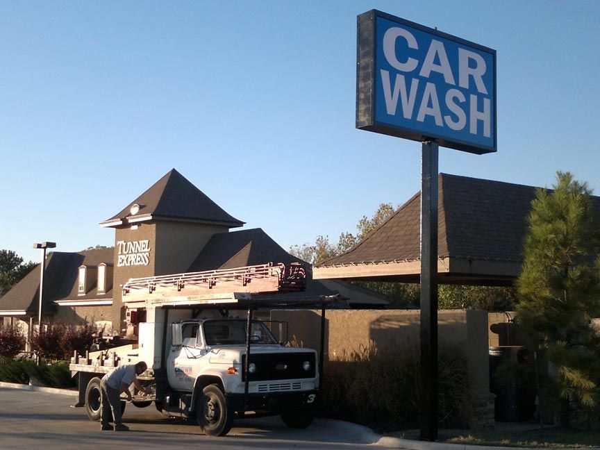 Pole Signs Installation - Carolina Signs And Wonders - Professional Pole Sign Installer And Manufacturer