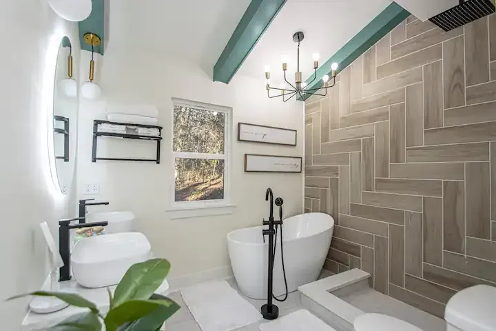 Dog Wood Tree Loft Rental