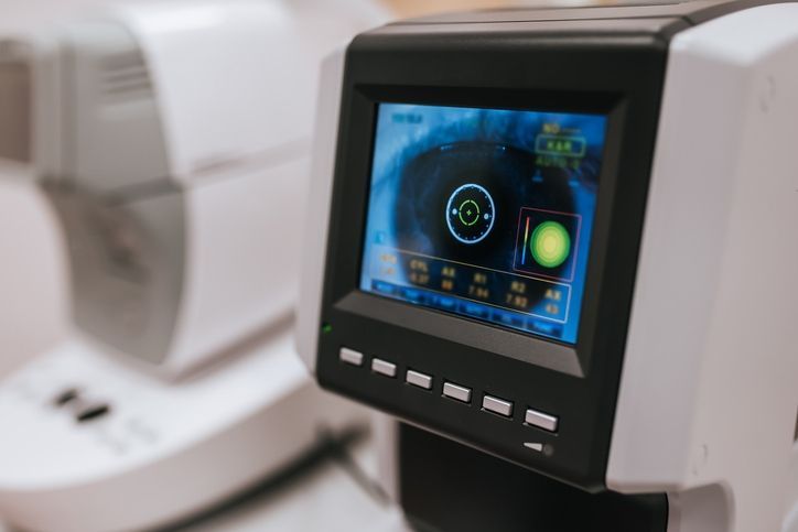 An Automated Optometric Device Displaying a Patient's Eye — Peninsula Eyecare Izzards Optometrists in Woy Woy, NSW