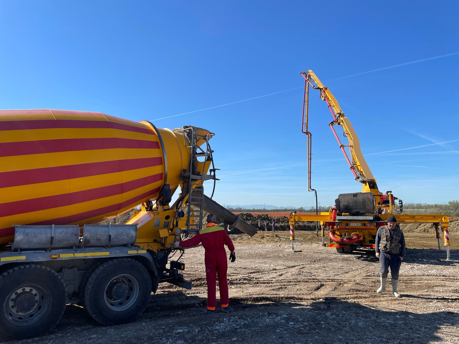 Cantiere e betomiera