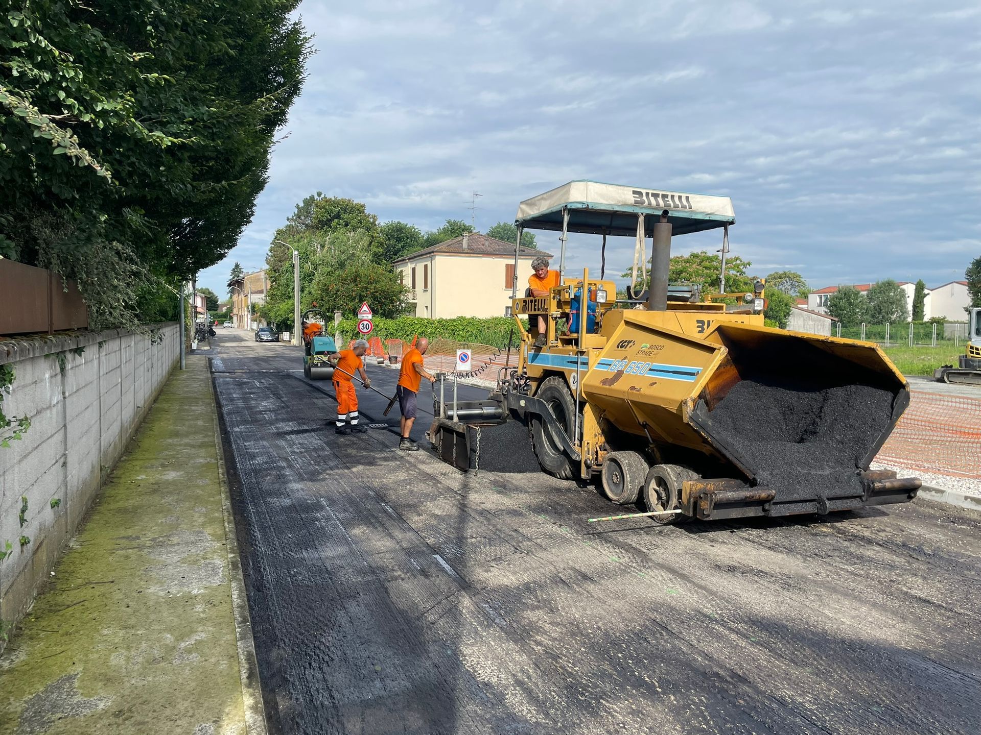 Rifacimento strada