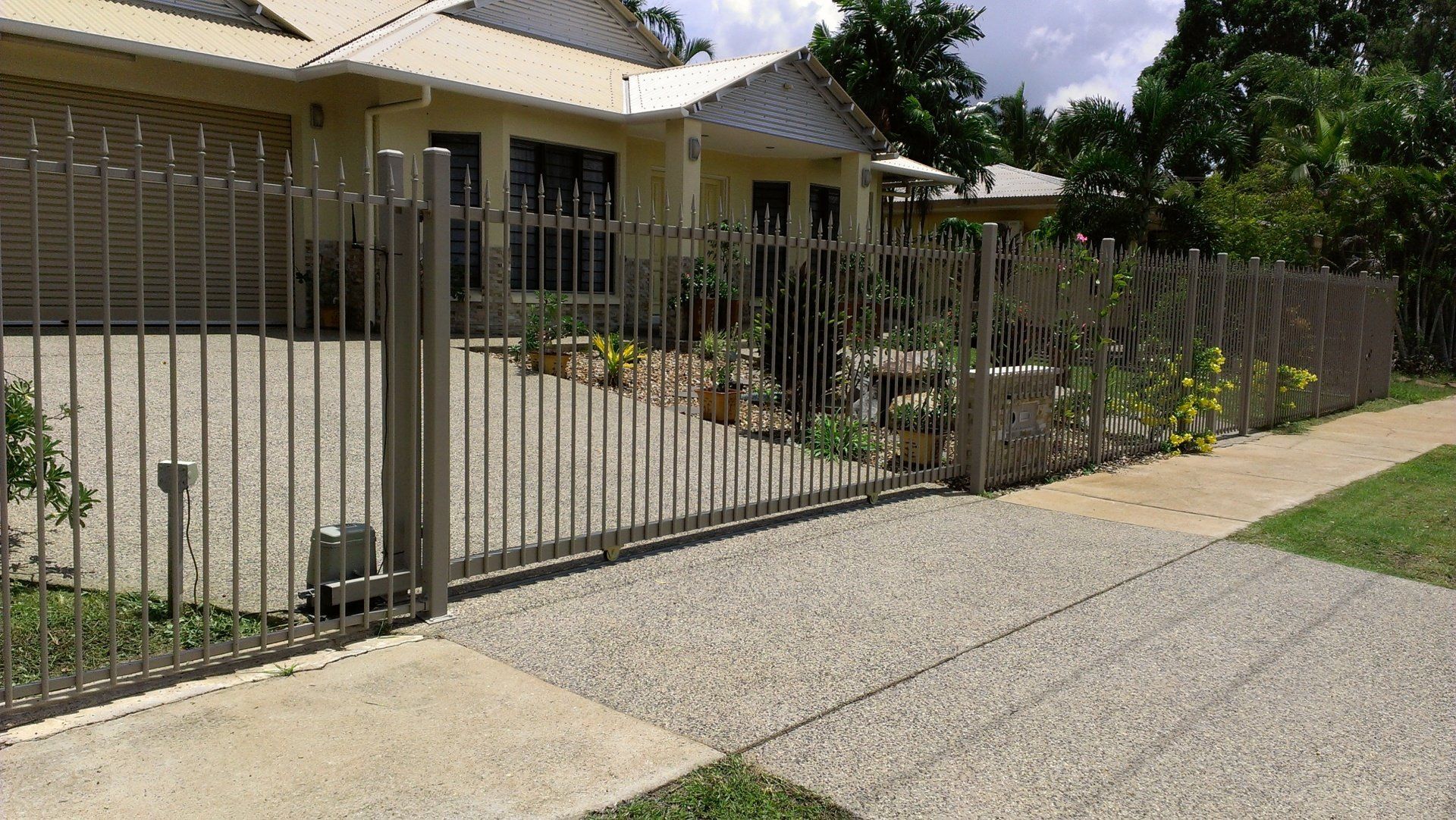 Fencing & Gates in Darwin Fence Factory