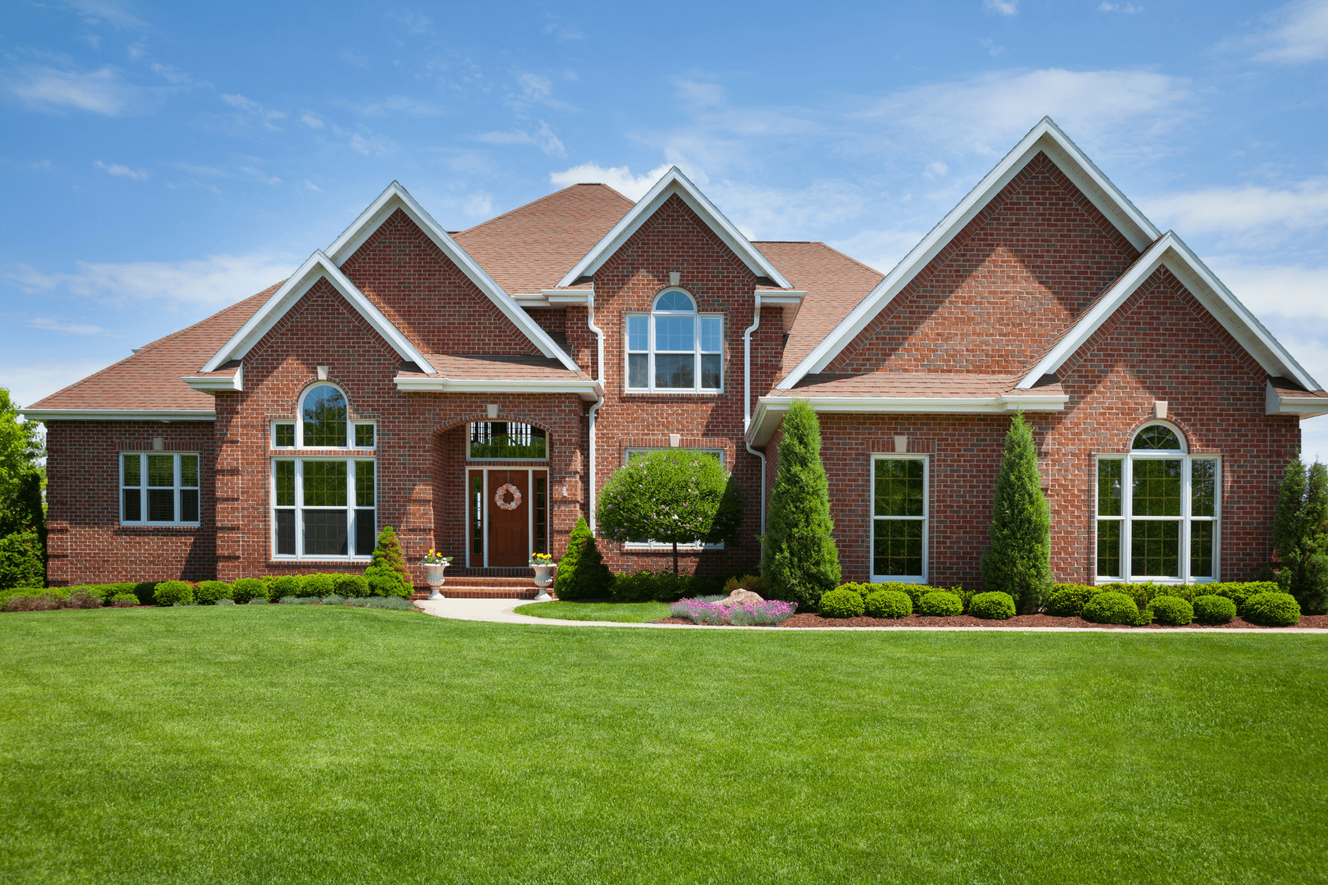 Beautiful Lawn Of Richmond Home Done By Landscaper From Richmond Landscapes