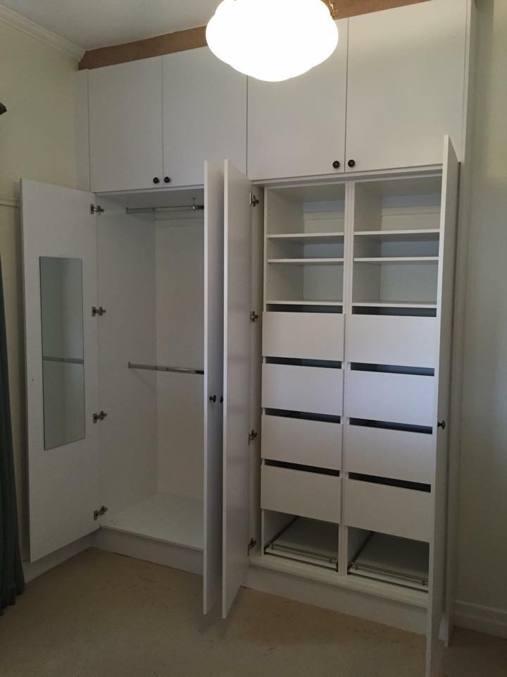Modern wardrobe Melbourne