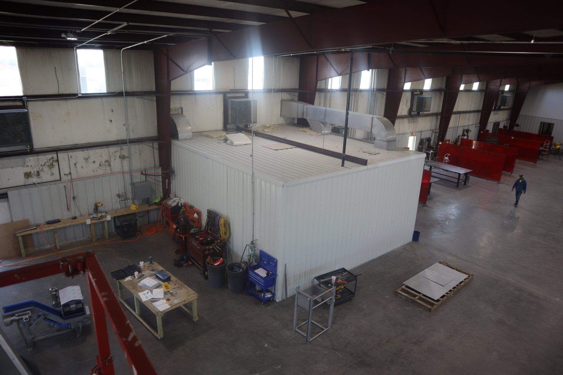 DC West DC Equipment Inc.