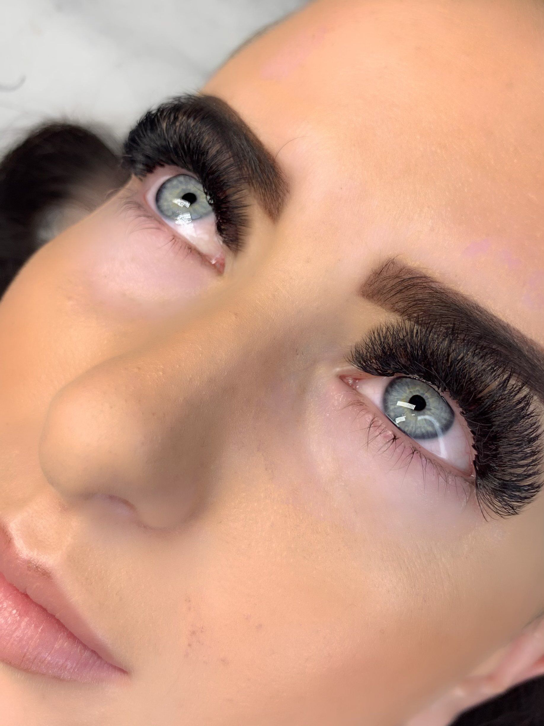 Beautiful eyelash extensions Saby Nail & Beauty