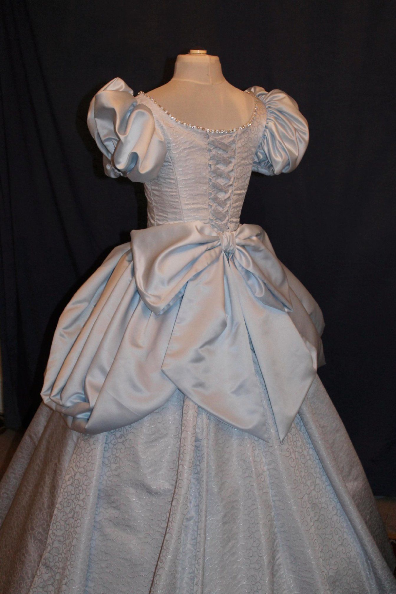 silver dress back detail