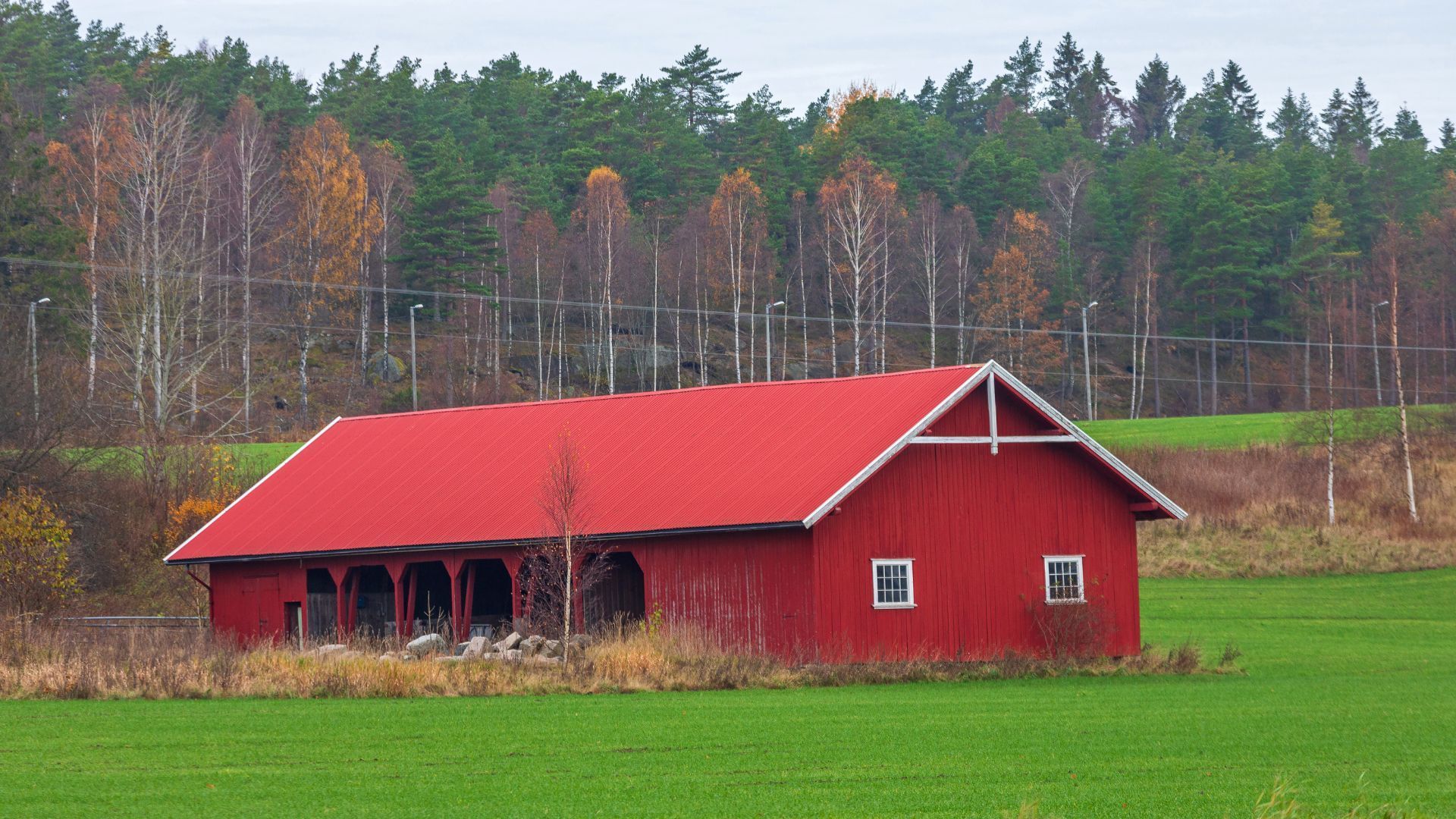 Spokane Pole Barns for Farms & Ranches Built Right Now