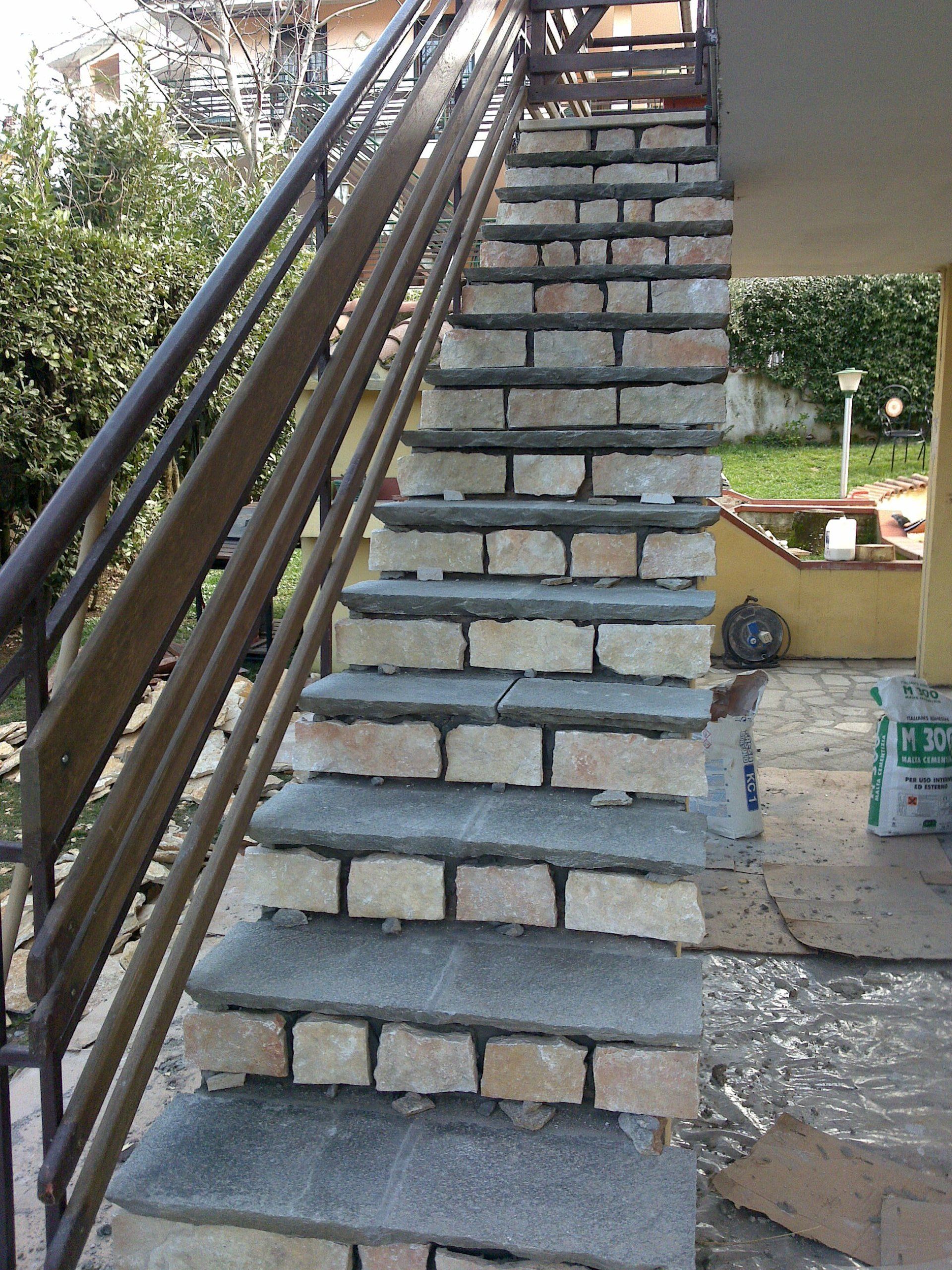 scala in pietra di Luserna
