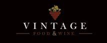 El logotipo de comida y vino vintage tiene una uva.