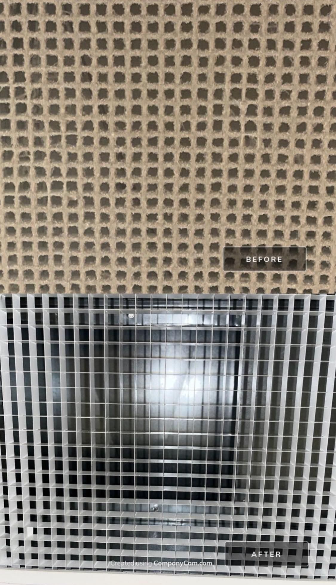 Une photo d'un plafond avec un motif en grille et une photo d'un plafond avec un motif en grille.