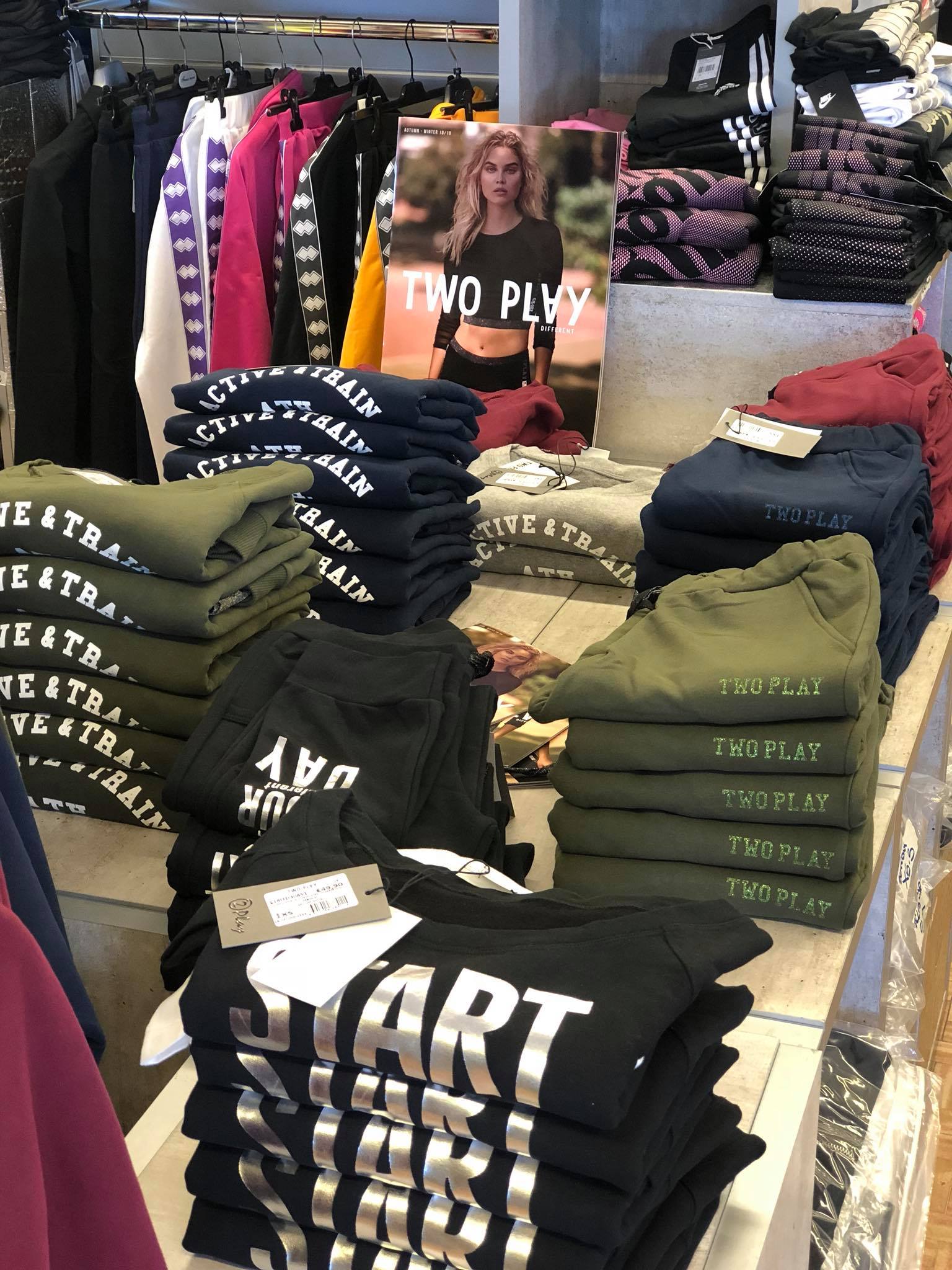 abbigliamento sportivo uomo donna 3