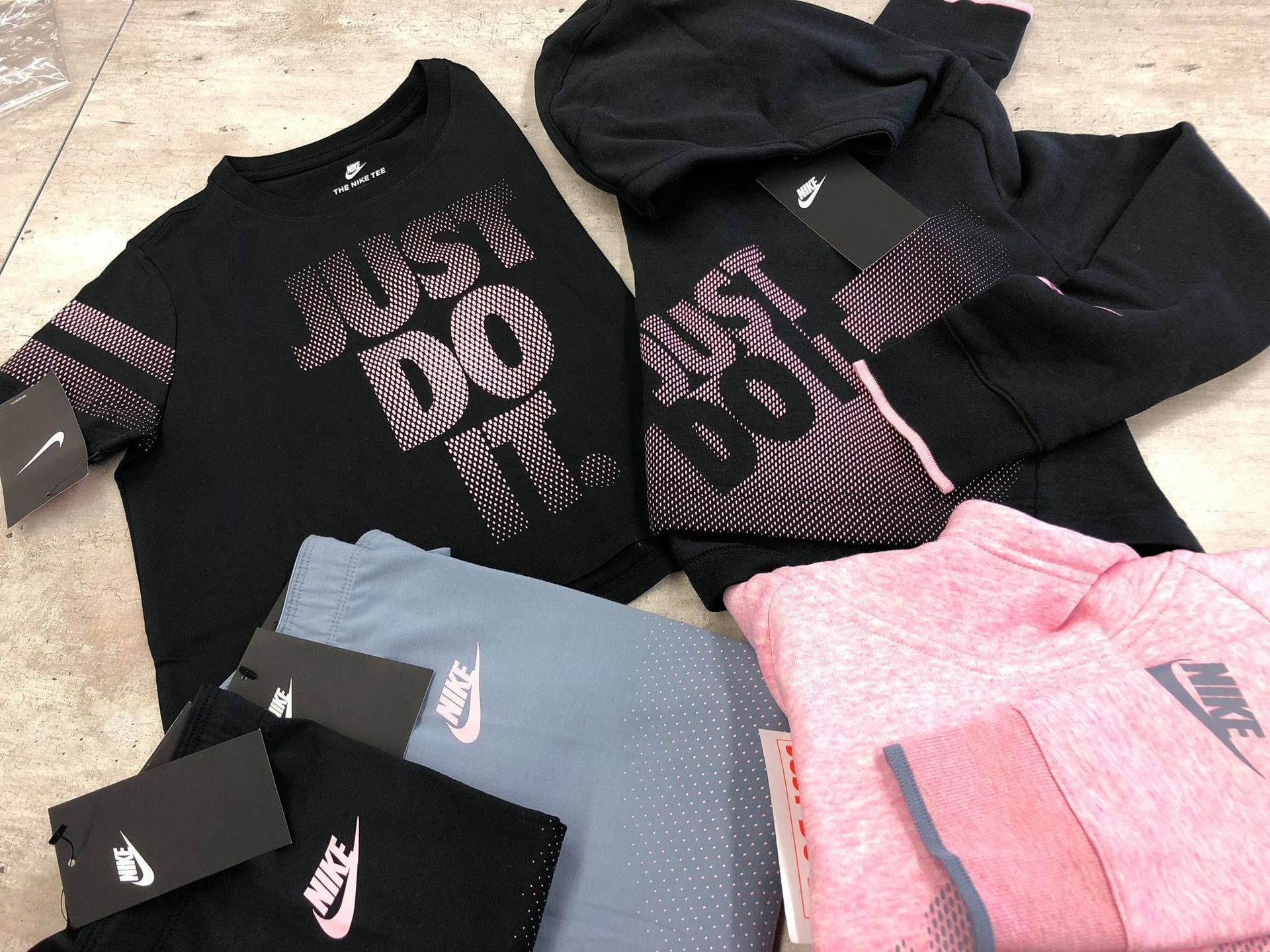 abbigliamento sportivo uomo donna 8