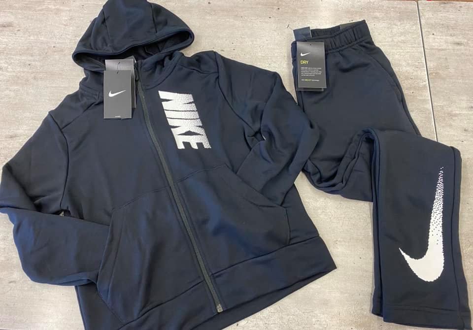 abbigliamento sportivo uomo donna 5