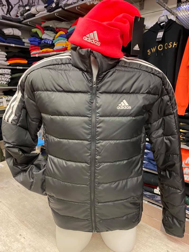 abbigliamento sportivo uomo donna 6