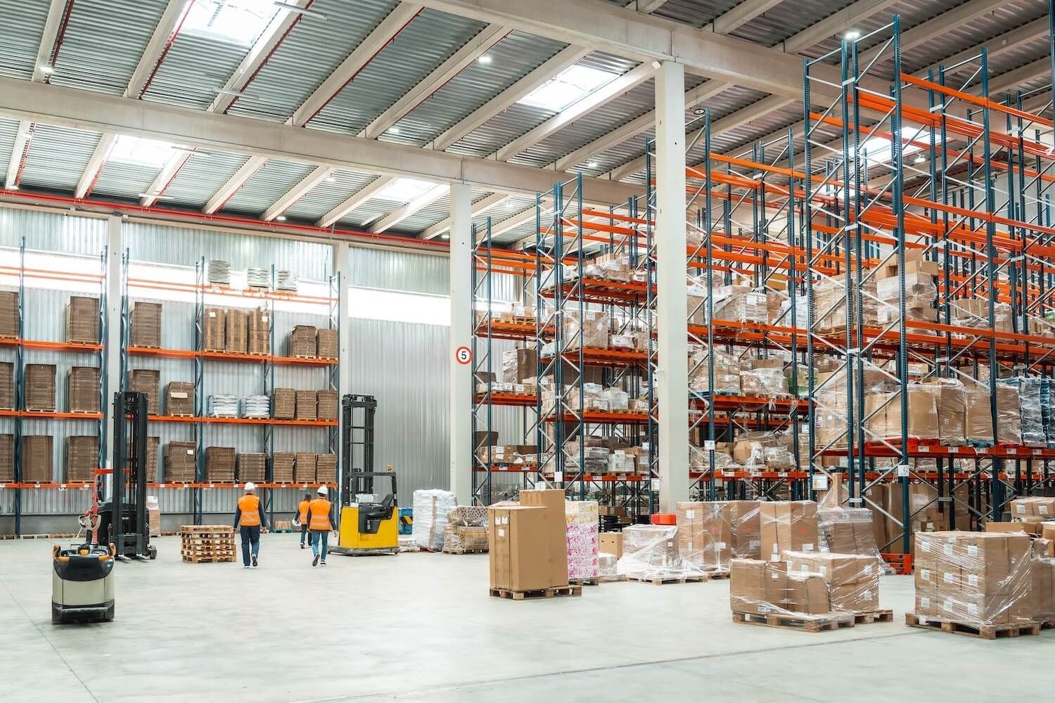 Why Commercial Warehousing is One of The Easiest Ways to Boost Your Company's Presence in the U.S.