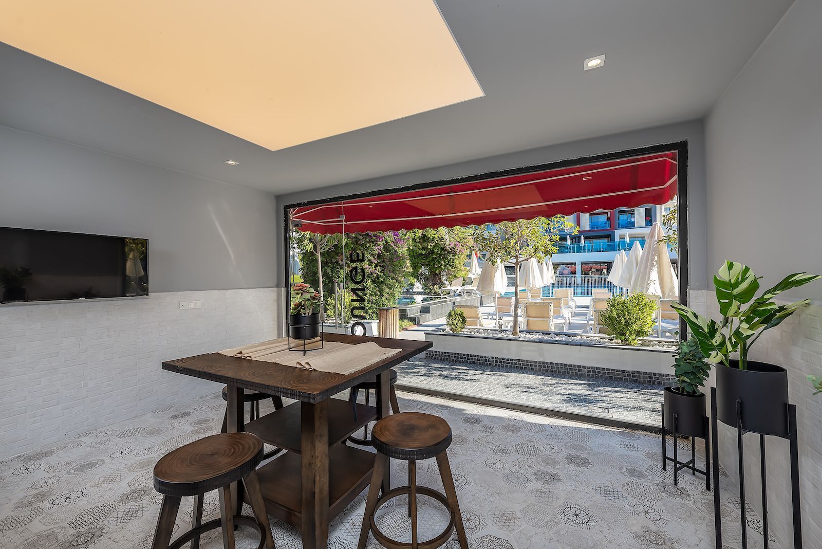 White City Hotels