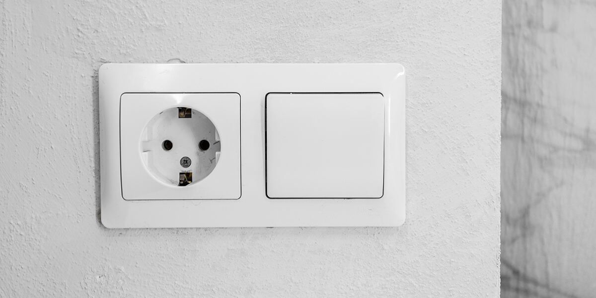 can-you-convert-a-light-switch-to-outlet-yes-here-s-how