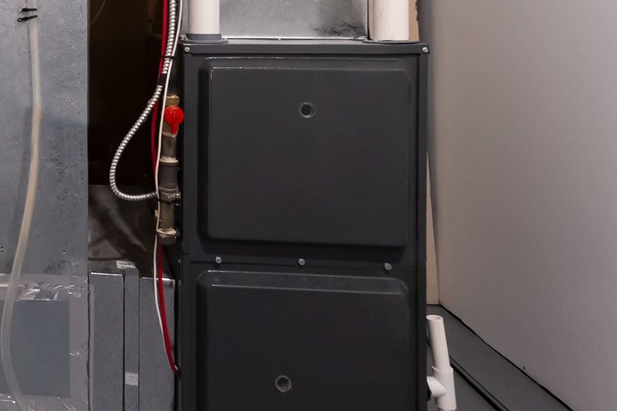 does a heat pump use refrigerant