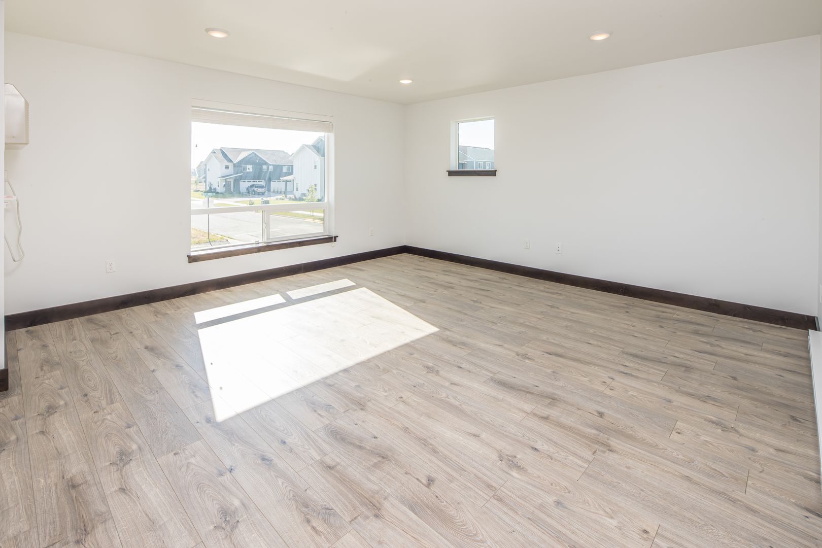 rosa apartments living room