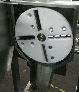 dettaglio di una macchina tagliapasta