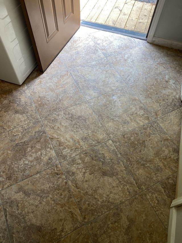 Custom Flooring Madison Ms Sawyer, Is There Groutless Floor Tile