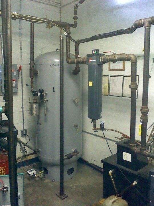 A gray tank with the number 1 on it