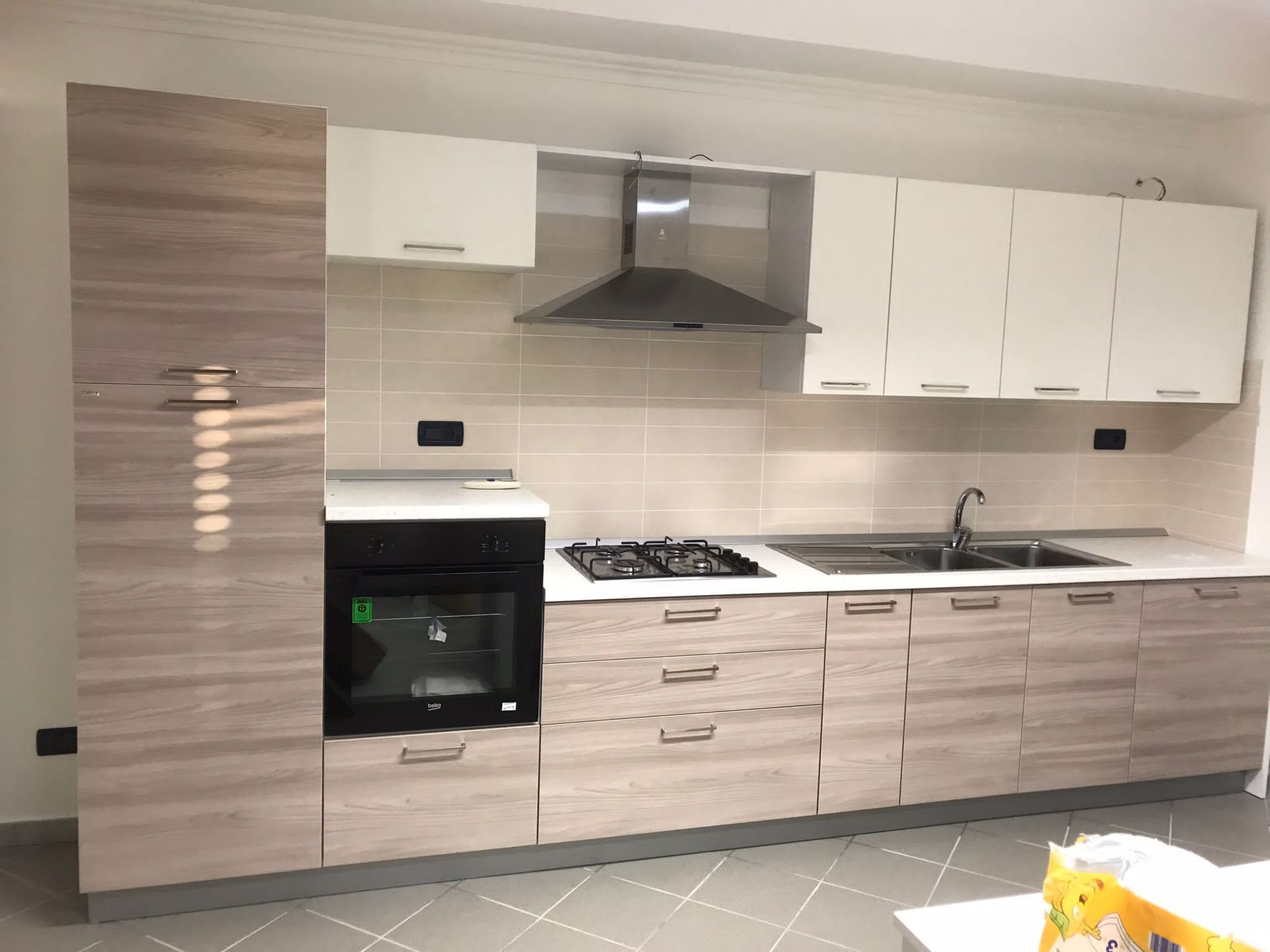 Cucina moderna in legno