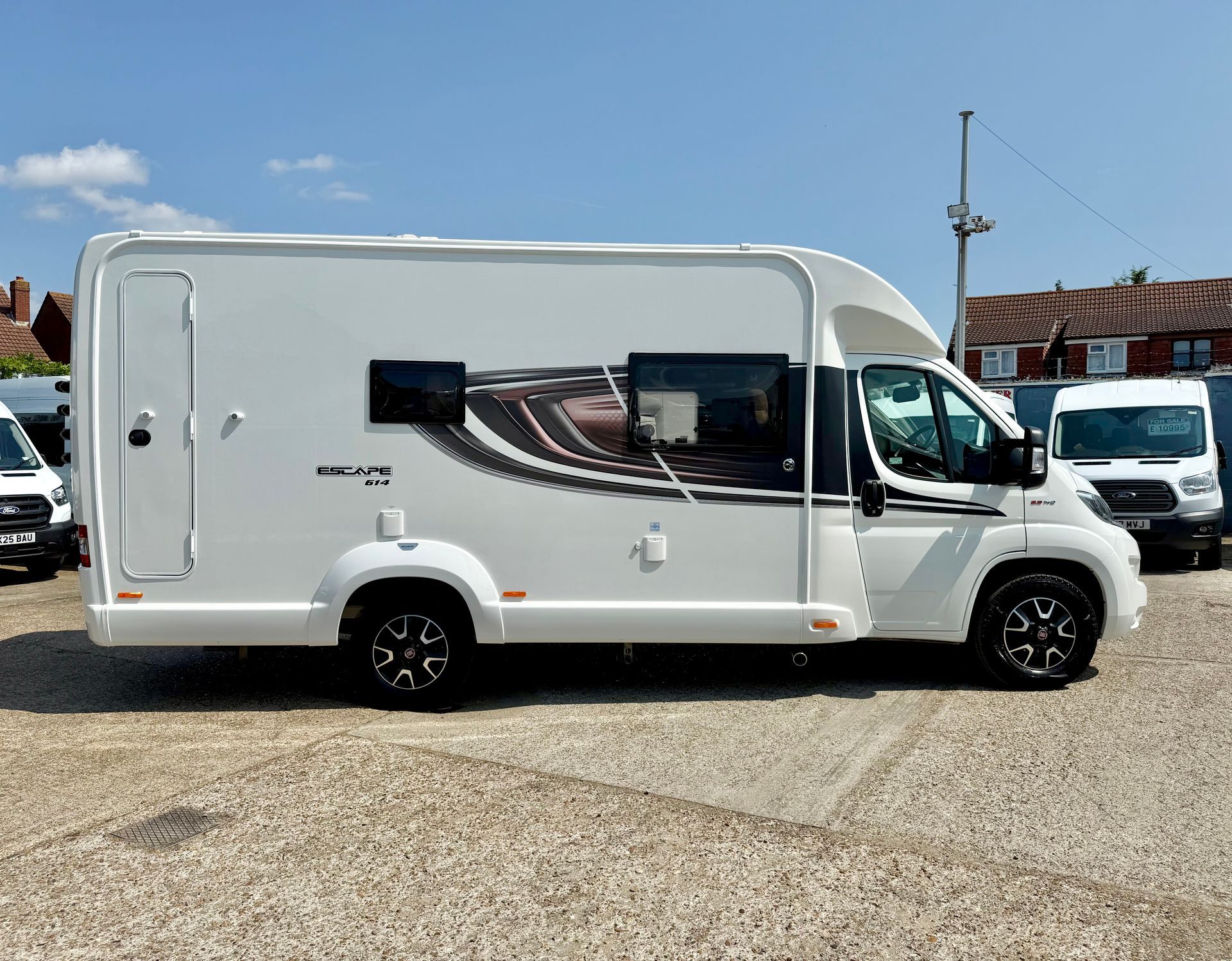 fiat swift escape 614 motorhome in an automatic transmission, 4 berth, outstanding condition
